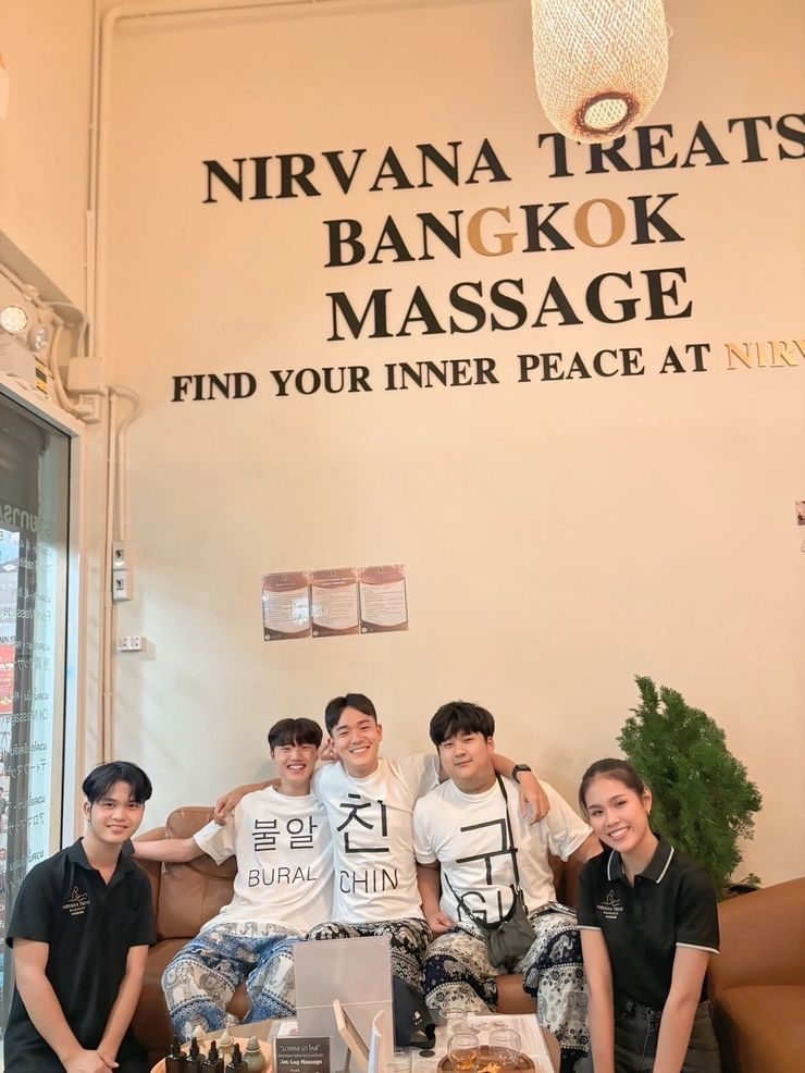 Relaxing Thai oil massage session in Bangkok